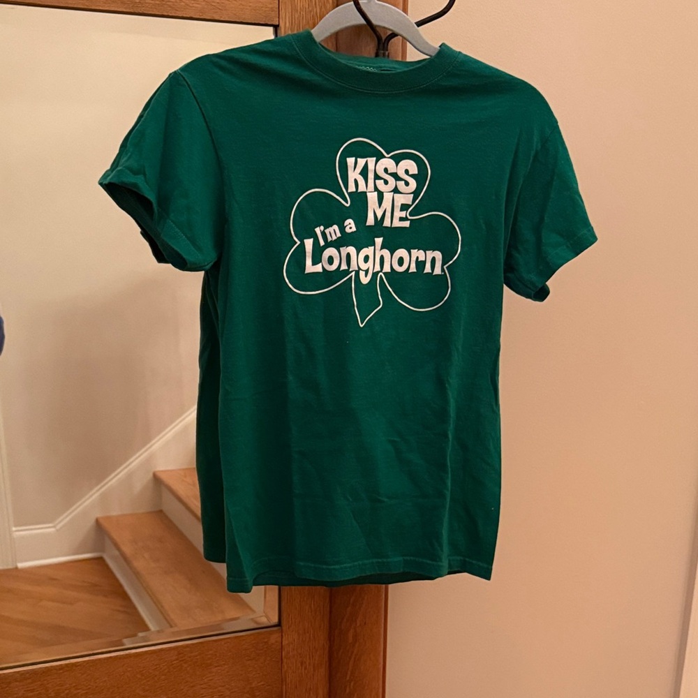 Longhorn Women's Green Short Sleeve Tee with Shamrock Design